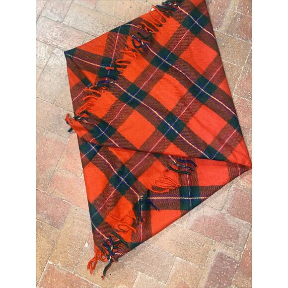 Faribault Woolen Mill Red Green Plaid Acrylic Throw Blanket Rectangle 55”x40” - Picture 6 of 6